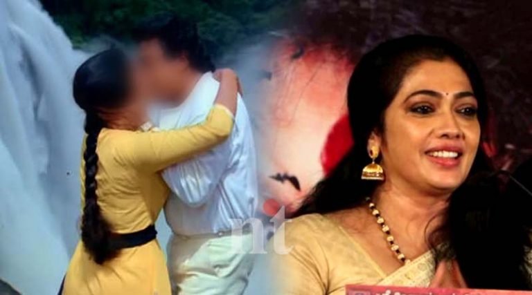 சம்மதம் இல்லாமல் ‘புன்னகை மன்னன்’ படத்தில் முத்தம் கொடுத்த கமல் – ட்விட்டரில் கண்டனம்