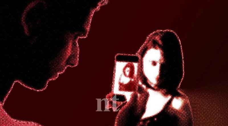 16-year-old-girl-hangs-self-in-gujarat-after-boyfriend-leaks