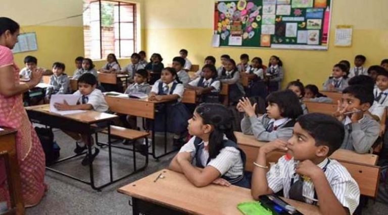 கொரோனா வைரஸ் – டில்லியில் மார்ச்-31 வரை பள்ளிகளை மூட உத்தரவு
