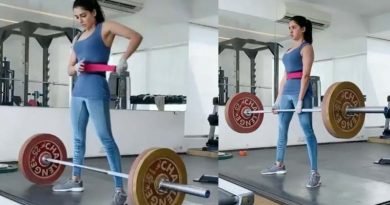 Samantha lifting 100 kg weight
