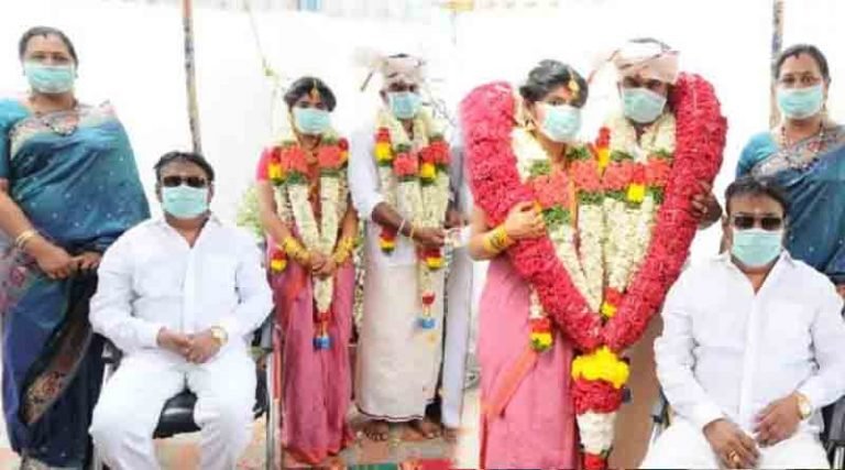 கொரோனா அச்சுறுத்தல் – விஜயகாந்த் வீட்டிலேயே நடந்த திருமணம்!