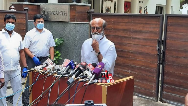 கட்சி தொடங்க ரஜினிகாந்த் அதிருப்தி தெரிவித்துள்ளதாக தகவல்!